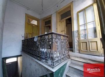 PH · 193m² · 5 Ambientes · PH Para Refaccionar en San Telmo