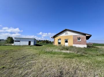 Edificio · 239m² · Alquiler de Edificio y Galpón a m de Ruta 50