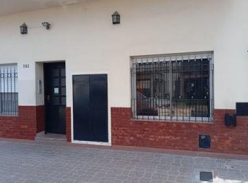 PH · 49m² · 3 Ambientes · Venta PH 3 Ambientes con Patio Al Frente en Ciudad Madero