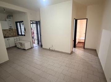 Departamento de 2 ambientes, Liniers · Alquiler! Dto. 2 Amb. con Patio