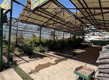 Garage · 480m² · Cochera - Las Flores