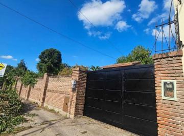 Casa · 185m² · 4 Ambientes · Casa Chalet en Venta en Los Polvorines, Malvinas Argentinas, G. B. a. Zona Norte