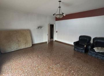 Casa de 4 ambientes, La Matanza · Departamento de 4 Ambientes