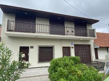 Imagen1 · En Primer Pìso, Casa de 115 m² con 3 Dorm. en Alquiler en Constitución
