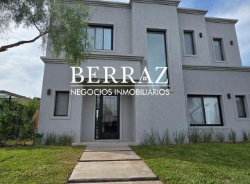 Casa · 152m² · 5 Ambientes · 2 Cocheras · Casa Venta 3 Dorm. Barrio Santa Elena Lote de 500 m² Pilar del Este
