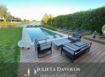 Casa · 279m² · 4 Ambientes · 2 Cocheras · Casa a La Laguna en Venta 4 Ambientes El Cantón Barrio Islas - Escobar - Maschwitz