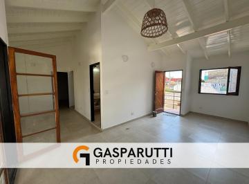 PH · 62m² · 2 Ambientes · 1 Cochera · PH en Venta en Loma Hermosa Reciclado a Nuevo con Cochera