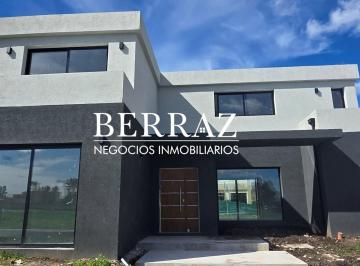 Casa · 181m² · 6 Ambientes · 2 Cocheras · Casa Venta 4 Dorm. Barrio Santa Sofía Lote de 486 m² Pilar del Este