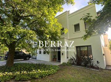 Casa · 225m² · 4 Ambientes · 2 Cocheras · Casa Venta 3 Dorm. La Delfina Cc Lote de 775 m² Pilar