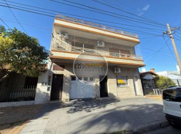PH · 133m² · 4 Ambientes · 1 Cochera · En Venta PH Cuatro Ambientes con Cochera (Lomas del Mirador)