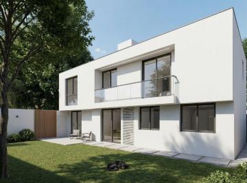 Casa de 5 ambientes, San Isidro · Casa Refaccionada a Nuevo en Venta en San Isidro