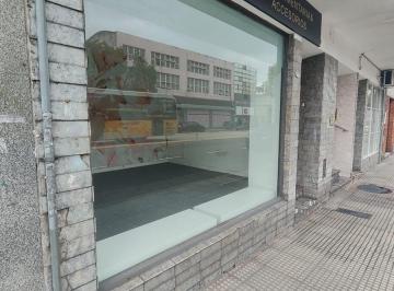 Local comercial · 20m² · 1 Ambiente · Alquiler Local 20 m. - Paternal. Apto Varios Rubros. Juan B Justo Al 5000.