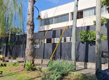 Casa de 4 ambientes, San Fernando · Se Vende Casa Chalet en Junin 700, San Fernando.
