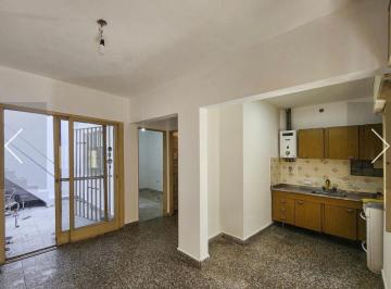 PH de 3 ambientes, Rosario · Oportunidad! Casa de Pasillo en Buenos Aires 2575