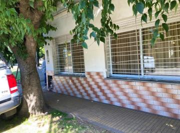 Casa · 153m² · 2 Ambientes · Casa en Venta - 1 Dormitorio 1 Baño - 187 m² - Quilmes