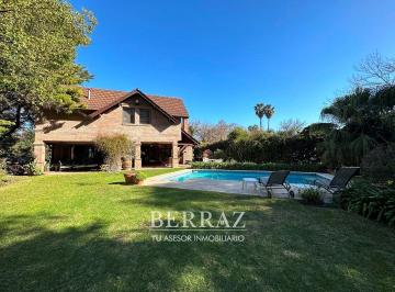 Casa · 332m² · 6 Ambientes · 2 Cocheras · Casa Venta 6 Ambientes Tortugas Country Club Pilar Lote de 1478 m²