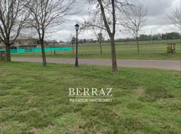 Terreno · 1311m² · Lote Venta de 1311 m² en Club de Campo Los Palenques Manzanares Pilar