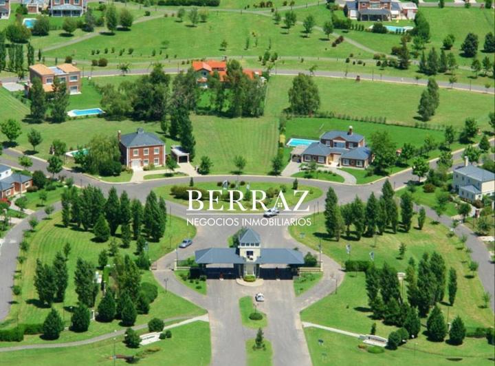 Terreno · 670m²