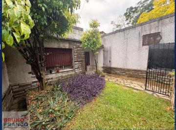 Casa de 3 ambientes, Vicente López · Casa con 2 Dorm. y 229 m² en Venta en Carapachay