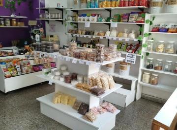 Fondo de comercio · 15m² · 1 Ambiente · Fondo de Comercio en Venta - Dietética - La Plata