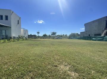 Terreno · 683m² · Terreno en Puertos del Lago