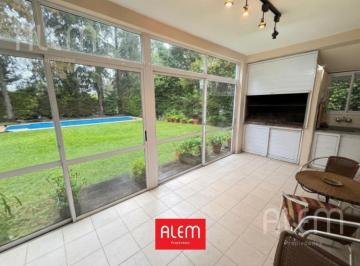 Casa · 181m² · 5 Ambientes · Casa en Venta en Canning | Malibu
