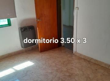 Casa · 50m² · 3 Ambientes · 2 Cocheras · Casa Alquiler
