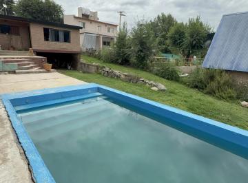 Casa · 130m² · 5 Ambientes · 1 Cochera · Casa en Barrio Santa Aqna Bialet Massé