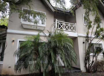Casa de 4 ambientes, Ituzaingó · Casa en Barrio Maria del Parque, 4 Ambientes, en Venta, Disponible Pàra Habitar Ya.