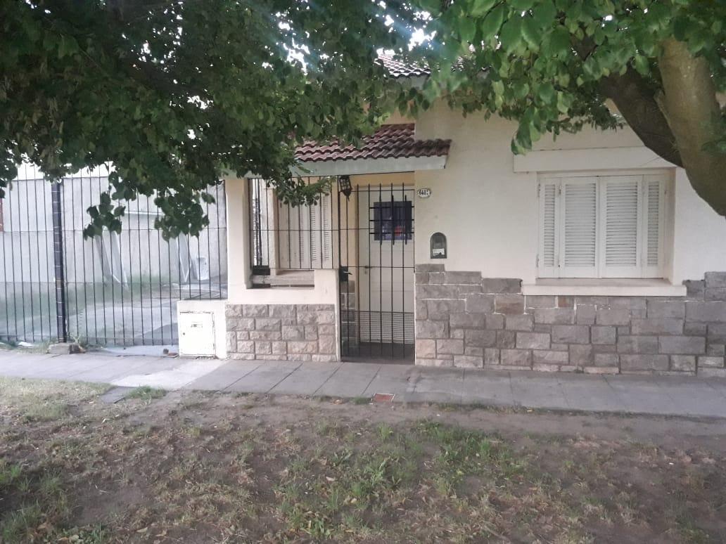 Chalet 3 amb, 150m² en Av. Colón 6400 — San Cayetano