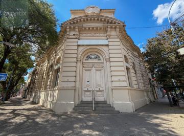 Oficina comercial · 413m² · 7 Ambientes · Inmueble Emblemático en Pleno Centro de Rafaela