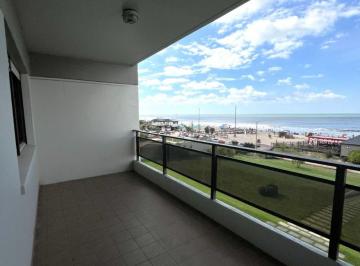 Departamento de 4 ambientes, Villa Gesell · Departamento en Venta C/ Cochera en Zona Norte