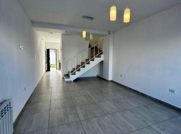 Casa de 3 ambientes, Neuquén · En Venta Duplex 2 Dorm. en B° Terrazas de Neuquen Capital.