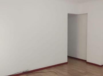 Departamento en Alquiler de 2 ambientes Lanús Este · Alquiler. Amplio Depto de 2 Amb a 3 Cuadras de Estacion Lanus