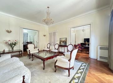 Departamento · 181m² · 6 Ambientes · Departamento en Av Santa Fe Al 1200