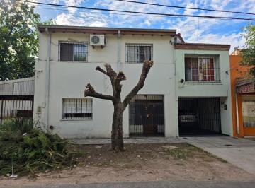 Casa · 101m² · 3 Ambientes · Casa Venta Don Torcuato