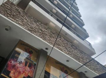 Departamento de 1 ambiente, Lanús · Monoambiente Apto Profesional en Alquiler Lanusita