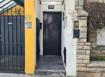PH · 65m² · 3 Ambientes · PH 3 Amb en Alquiler Lanús Este