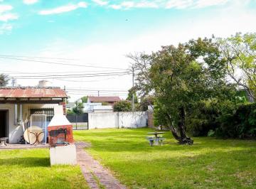Casa de 3 ambientes, Florencio Varela · Casa de 3 Ambientes Sobre Amplio Lote de 650 m², a m del Centro de Florencio Varela