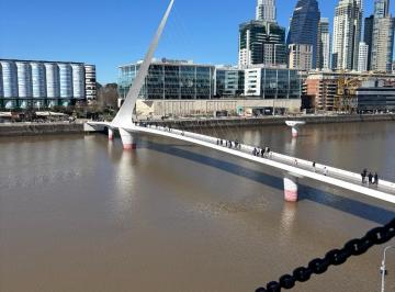 Oficina comercial · 95m² · 4 Ambientes · 1 Cochera · Oficina en Alquiler en Puerto Madero, con Cochera, Excelente Vista