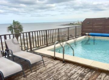 Departamento · 112m² · 8 Ambientes · 1 Cochera · Venta Apartamento Malvin Frente Al Mar, 3 Dor, Balcon, Garage, Piscina Climatizada