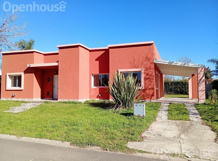 Casa · 460m² · 4 Ambientes · 3 Cocheras