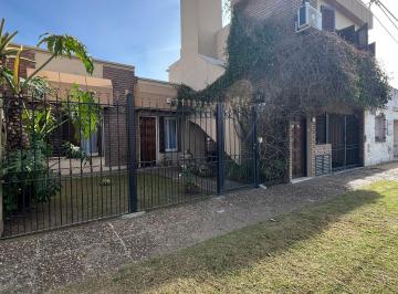 Casa de 4 ambientes, Luján · Casa Más Departamento. con Oportunidad Para Desarrollo Inmobiliario por Su Normativa Vigente.