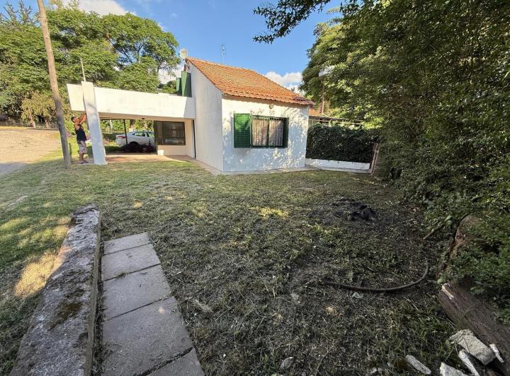 Casa · 55m² · 5 Ambientes · 1 Cochera