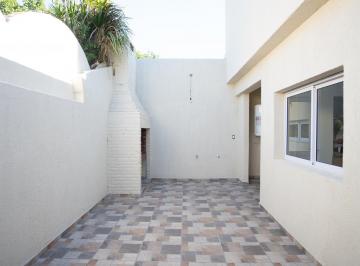 PH · 84m² · 3 Ambientes · Venta PH 3 Ambientes con Patio, Parrilla y Terraza en Palomar.