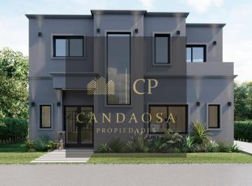 Casa · 159m² · 5 Ambientes · 3 Cocheras · Rbs. Hermosa Casa en Barrio Santa Elena, Pilar del Este