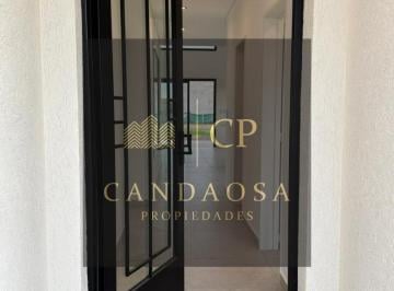 Casa · 171m² · 4 Ambientes · 3 Cocheras · Rbs. Hermosa Casa en Santa Elena