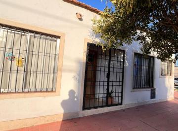 Casa de 3 ambientes, Las Heras · Casa con 205 m² en Venta en La Cieneguita, 4 Dorm.