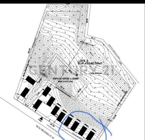 Terreno · 900m²
