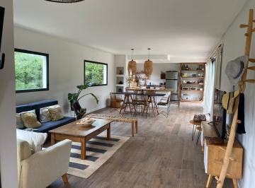 Casa · 150m² · 4 Ambientes · Casa en Alquiler Azhares del Paraná